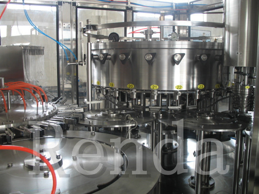 Stainless Steel Small Carbonated Drink Filling Machine 380V ISO Certification