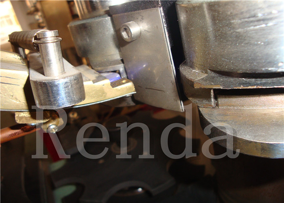 Beverage / Fruit Juice Filling Machine With High Speed Filling Valve PLC Controller