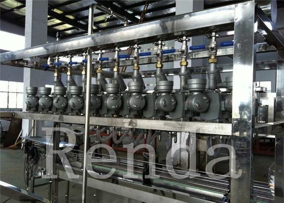 2L 5L High Capacity Automatic Bottle Oil Filling Machines For Chemical / Oil / Lubricant