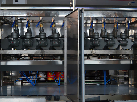 Beverage Filling and Capping Machine , Industrial 5L Liquid Oil Filling Machines for Drinking