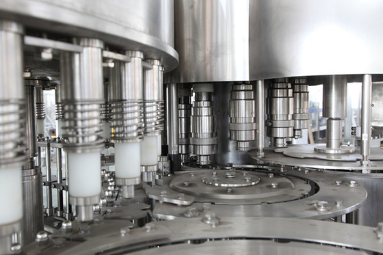 18000BPH Electric Liquid Filling Machines , Automatic Water Bottle Filling Machine for Liquid